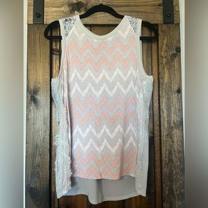 a.n.a. Gray chevron tank top. Size petite large.